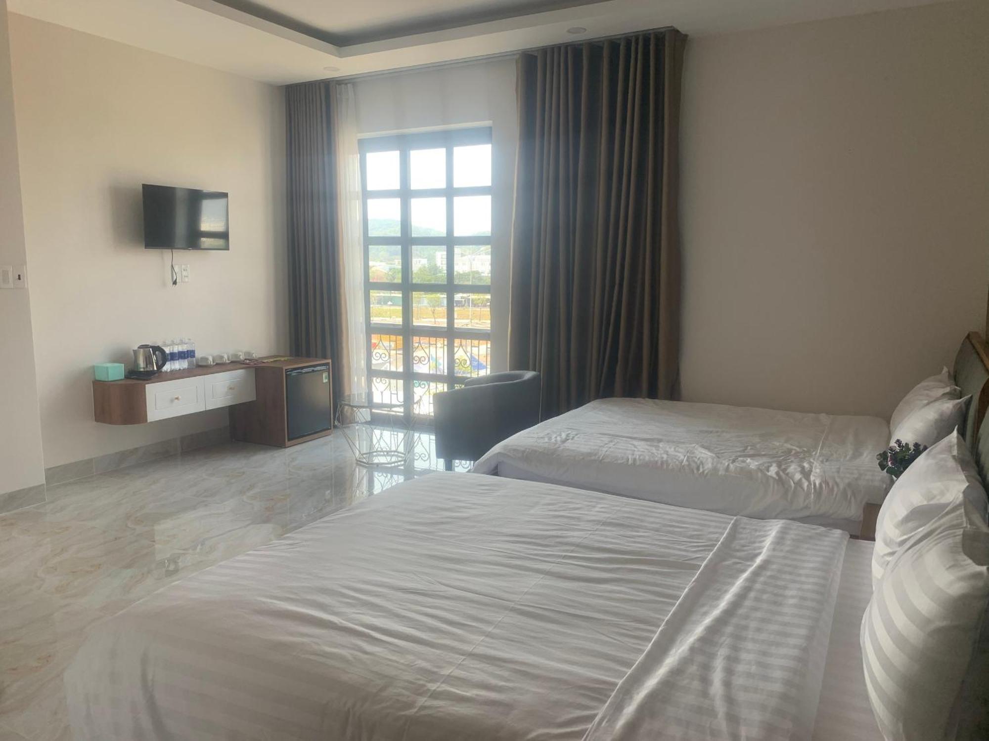 Ha Hung Panorama Hotel Hà Tiên Buitenkant foto