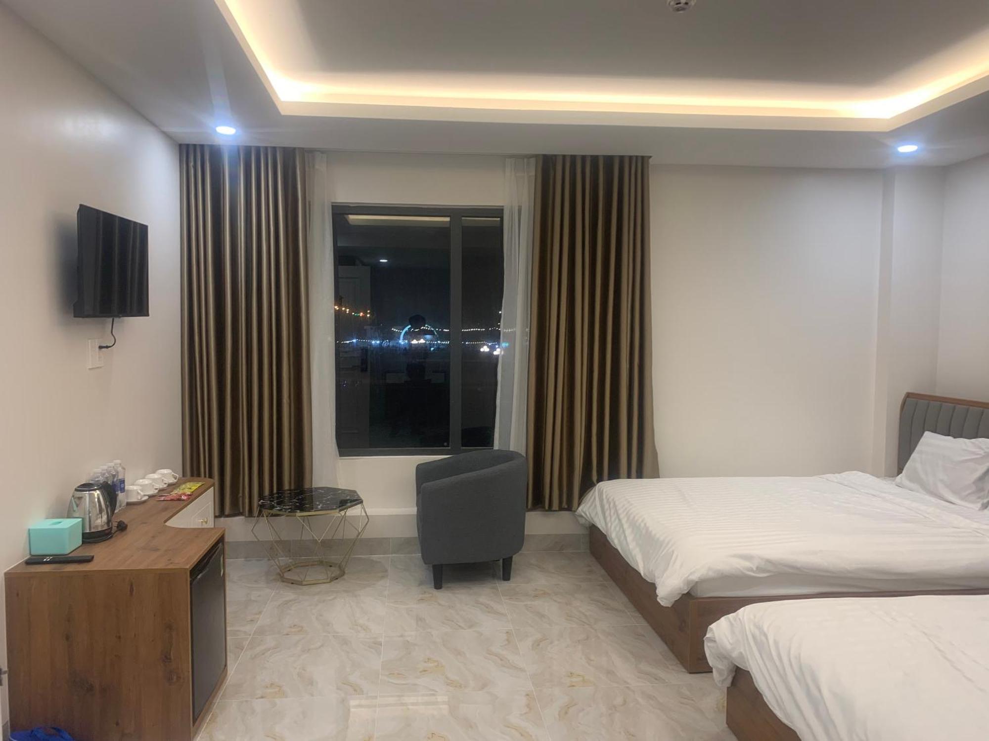 Ha Hung Panorama Hotel Hà Tiên Buitenkant foto