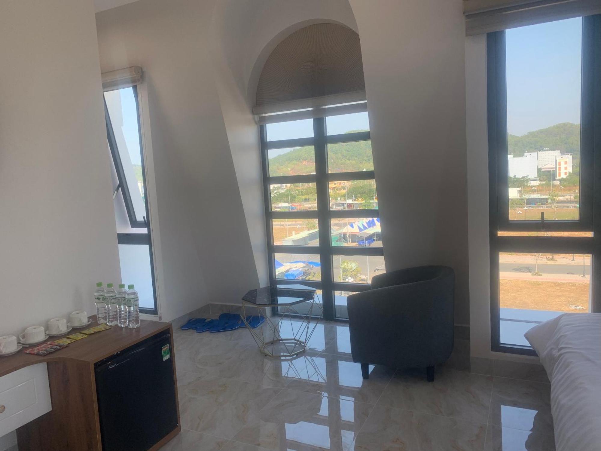 Ha Hung Panorama Hotel Hà Tiên Buitenkant foto
