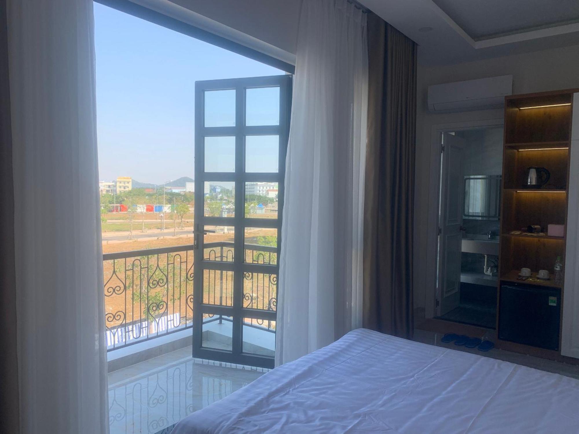 Ha Hung Panorama Hotel Hà Tiên Buitenkant foto
